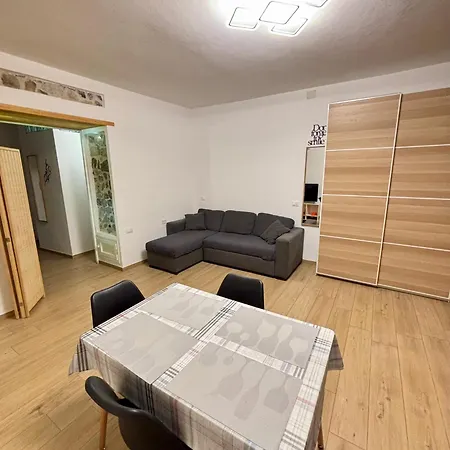 Osnao Apartment *